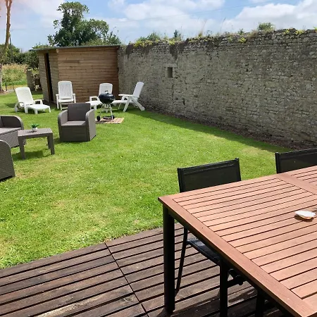 Gite Avec Jardin A 1,5 Km Des Plages Du Debarquement Tracy-sur-Mer Exterior photo